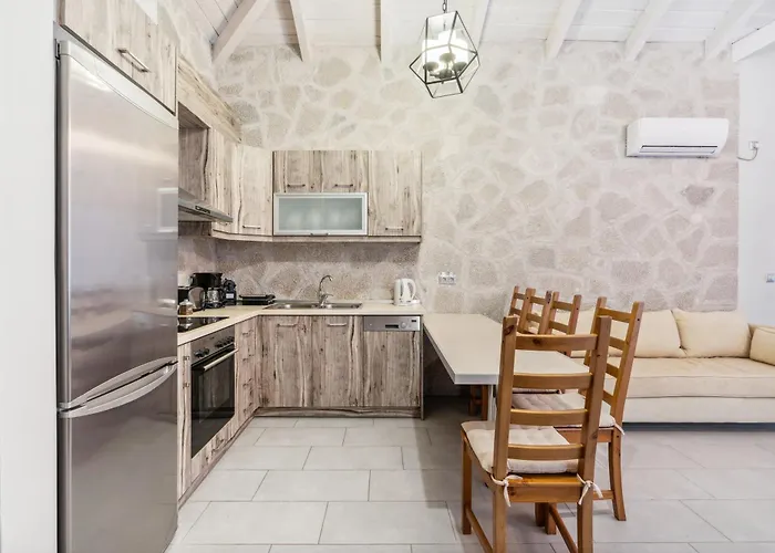 Milos Paradise Luxury Villas