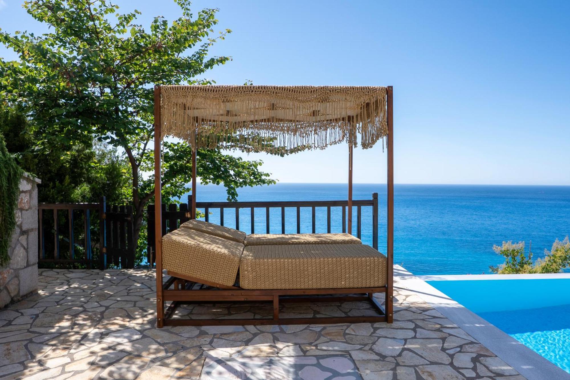Milos Paradise Luxury * Άγιος Νικήτας